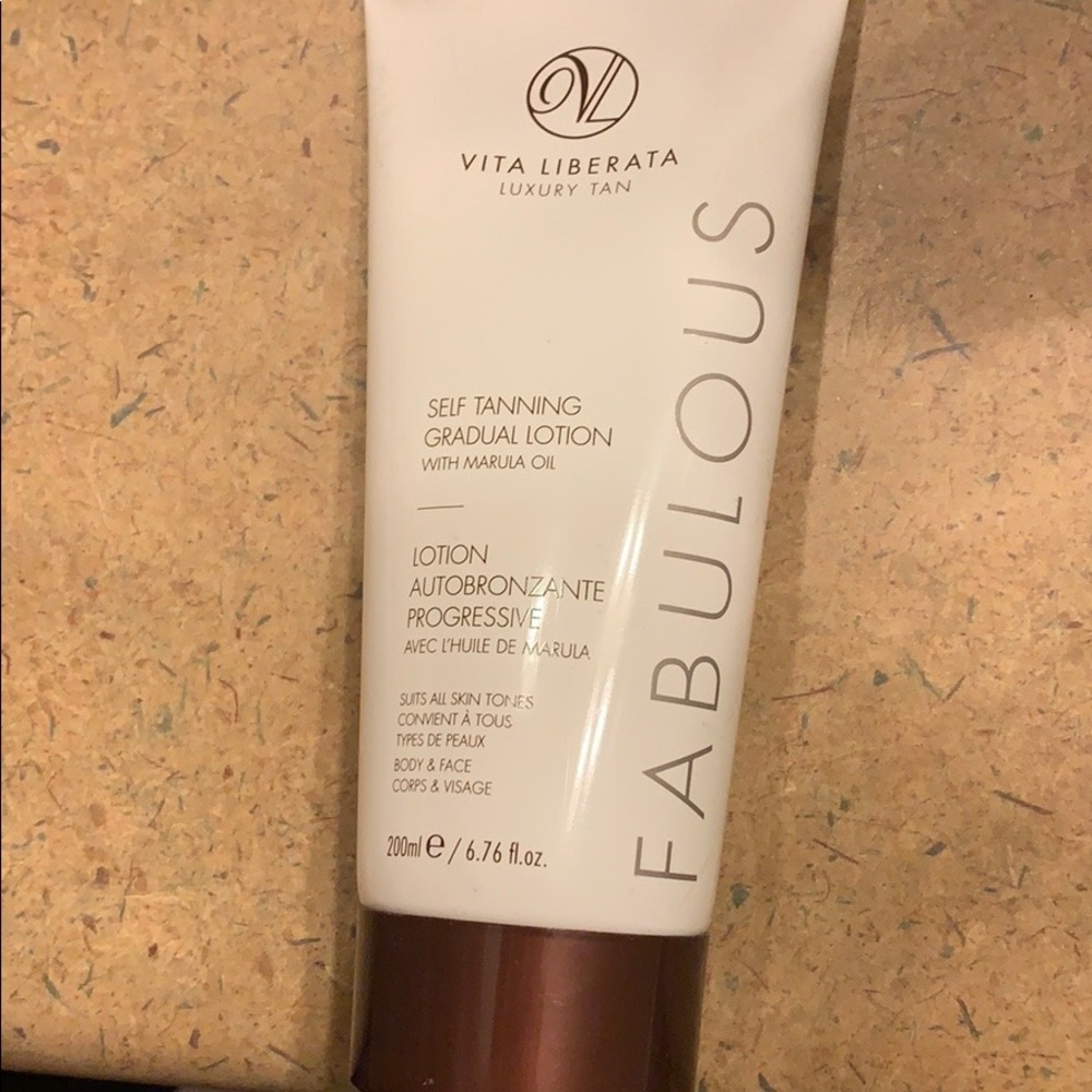 Vita Liberata gradual self tanner